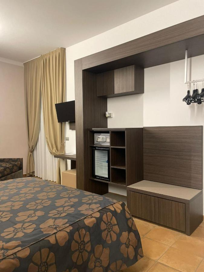 Hotel San Marco Васто Екстериор снимка
