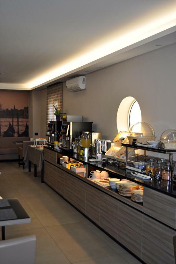 Hotel San Marco Васто Екстериор снимка